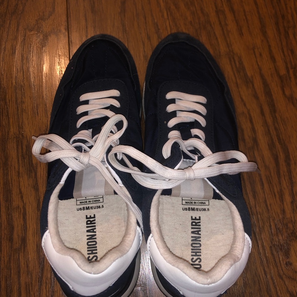 Women’s navy blue sneakers - Picture 2 of 3